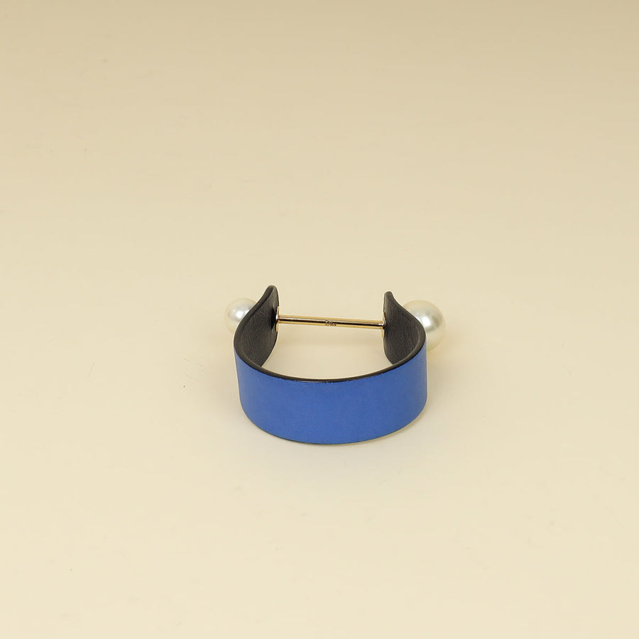 Christian Dior Bicolor Faux Pearl Perle Cuff Medium Bracelet
