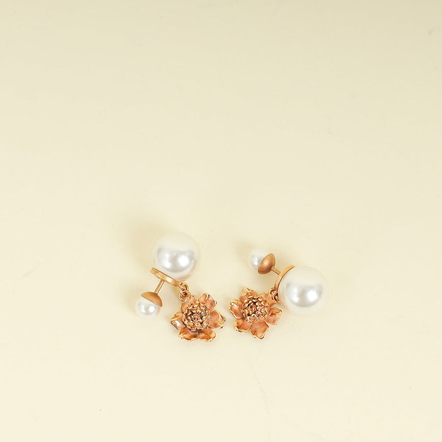 Christian Dior Rose Gold White Pearl Tribales Flower Earrings
