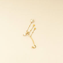 Christian Dior Gold Finish Single Pearl Perles De Desir Ear Cuff