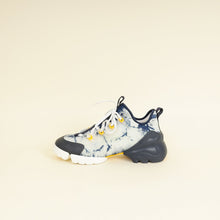 Christian Dior Bicolor Tie & Dior D Connect Sneakers 40.5