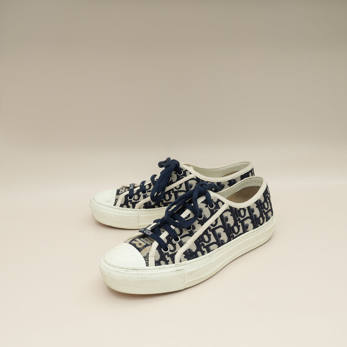 Christian Dior Navy Blue Oblique Oblique Walk N' Dior Low Top Sneaker 37