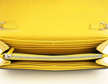 Fendi Bicolor Continental Wallet on Chain