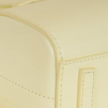 Givenchy Butter Antigona Toy Bag