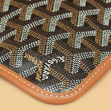 Goyard Bicolor Goyardine Le Foulard Pouch
