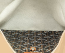 Goyard Bicolor Goyardine Le Foulard Pouch