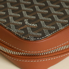 Goyard Bicolor Compagnon Universel A4 Bag