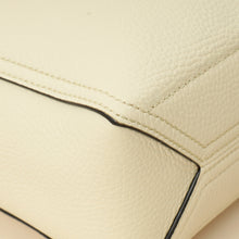 Gucci Ivory GG Dahlia Tote Bag