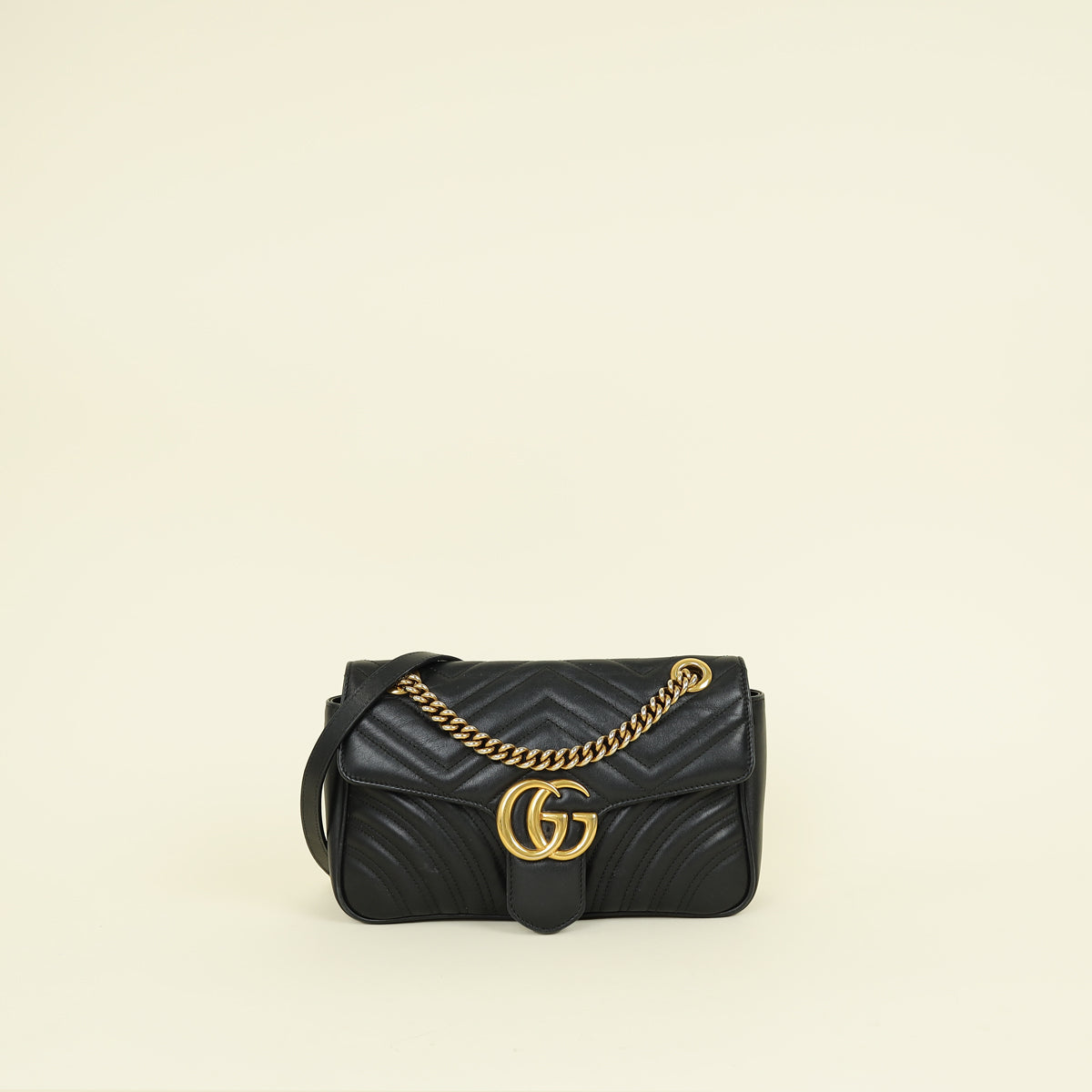 Gucci Black GG Marmont Medium Shoulder Bag
