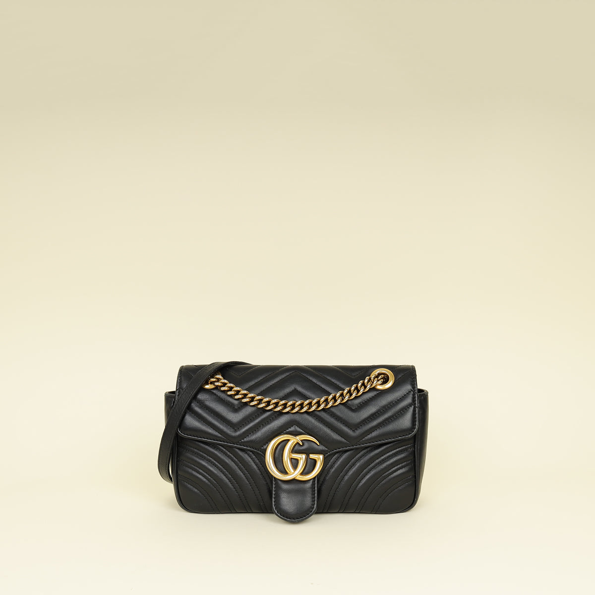 Gucci Black GG Marmont Medium Shoulder Bag