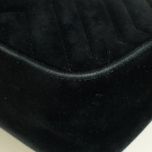 Gucci Black GG Marmont Velvet Medium Shoulder Bag