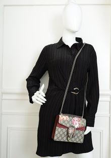 Gucci Bicolor GG Supreme Blooms Dionysus Mini Shoulder Bag