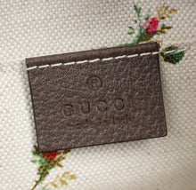 Gucci Tricolor GG Supreme Messenger Bag