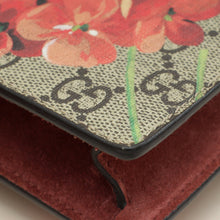 Gucci Multicolor Blooms Print Super Mini Dionysus Bag
