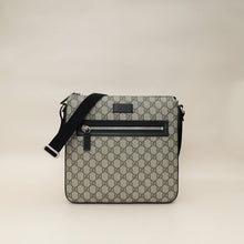 Gucci Bicolor GG Supreme Messenger Medium Bag