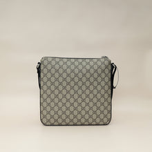 Gucci Bicolor GG Supreme Messenger Medium Bag