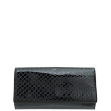 Gucci Black GG Microguccissima Medium Broadway Clutch