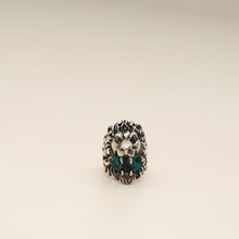 Gucci Silver Green Crystal Lion Head Ring 19