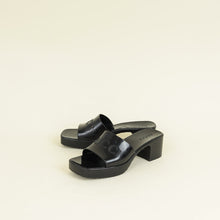Gucci Black Logo Rubber Slide Sandal 38