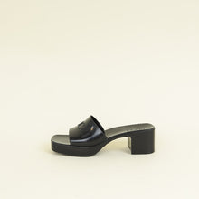 Gucci Black Logo Rubber Slide Sandal 38