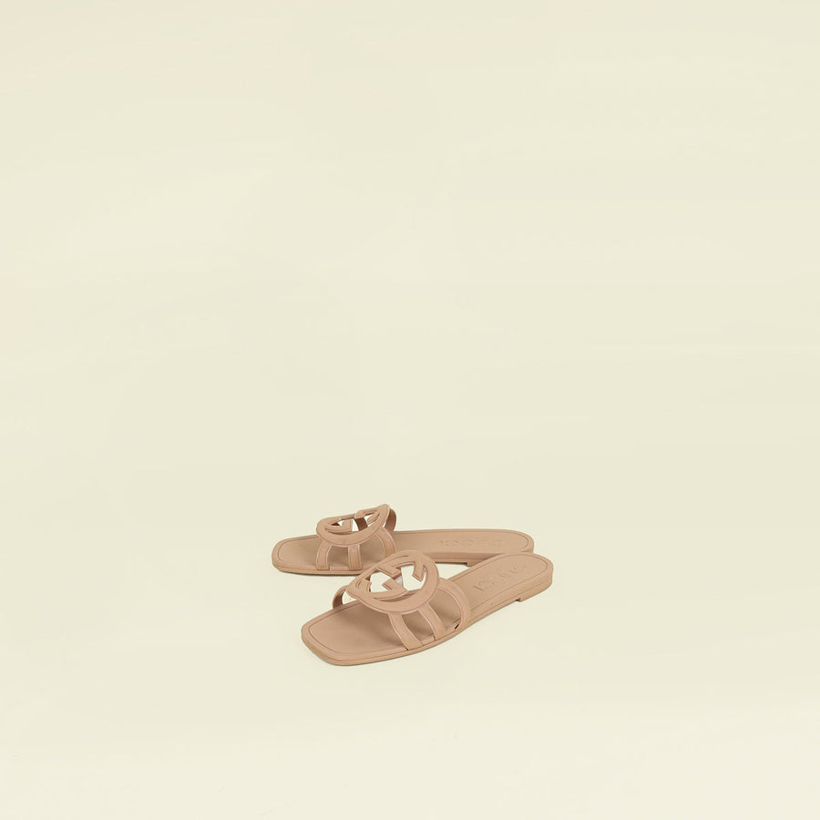 Gucci Beige Interlocking G Rubber Slide Sandals 37