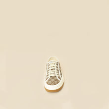 Gucci Ebony GG 1977 Tennis Treck Sneaker 39