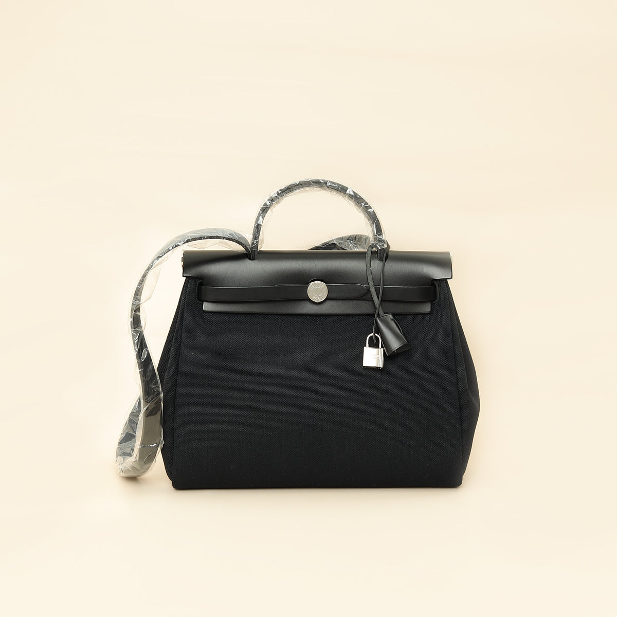 Hermes Noir Herbag Zip 31 PM Retourne Military Toile and Vache Bag