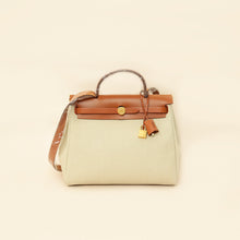 Hermes Bicolor Herbag Zip 31 PM Retourne Toile Militaire Vache Hunter Bag