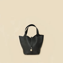 Hermes Noir Picotin Lock 22 Bag