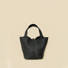 Hermes Noir Picotin Lock 22 Bag