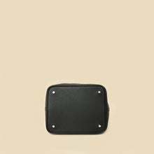 Hermes Noir Picotin Lock 22 Bag