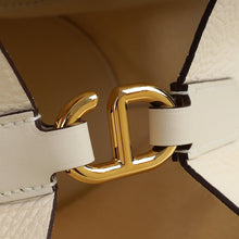 Hermes Nata In-The-Loop 23 Bag