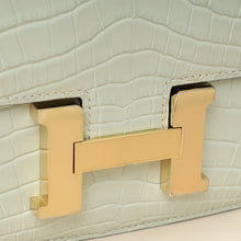 Hermes Gris Neve Matte Alligator Constance III Mini 18 Mississippiensis Bag