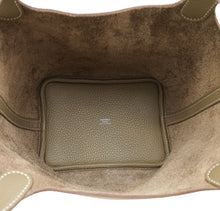 Hermes Etoupe Picotin lock 18 Bag