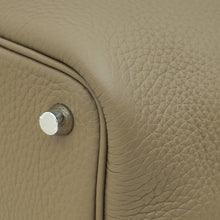Hermes Etoupe Picotin lock 18 Bag