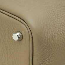 Hermes Etoupe Picotin lock 18 Bag