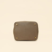 Hermes Etoupe Picotin Lock 22 Bag