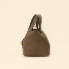 Hermes Etoupe Picotin Lock 22 Bag