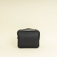 Hermes Noir Constance 24 Bag