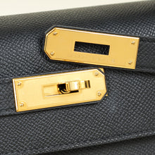 Hermes Noir Sellier Kelly 28 Bag