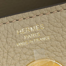 Hermes Beige Marfa Lindy 26 Bag