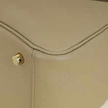 Hermes Beige Marfa Lindy 26 Bag