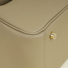 Hermes Beige Marfa Lindy 26 Bag