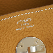 Hermes Naturel Sable Lindy 26 Bag
