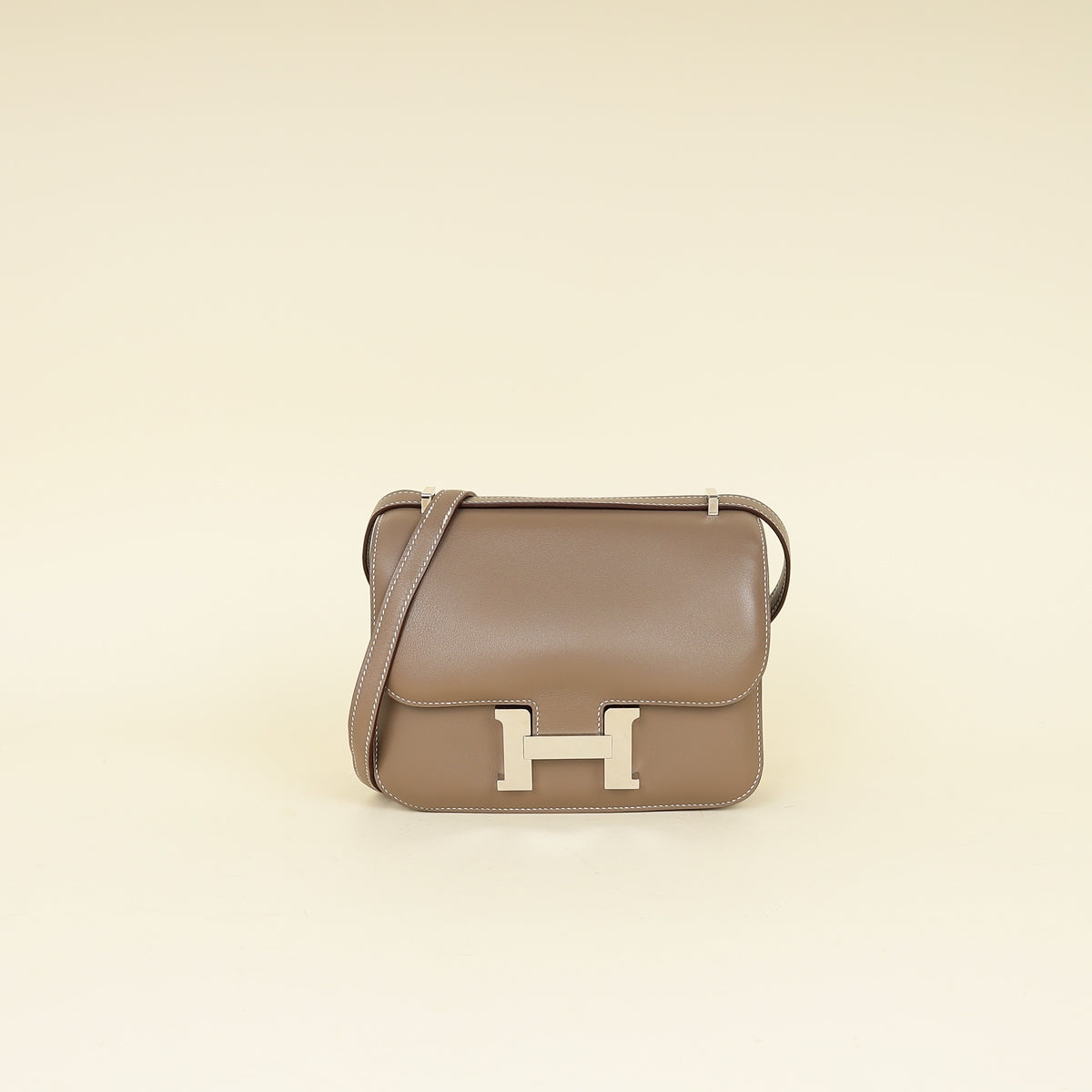 Hermes Etoupe Constance 18 Bag