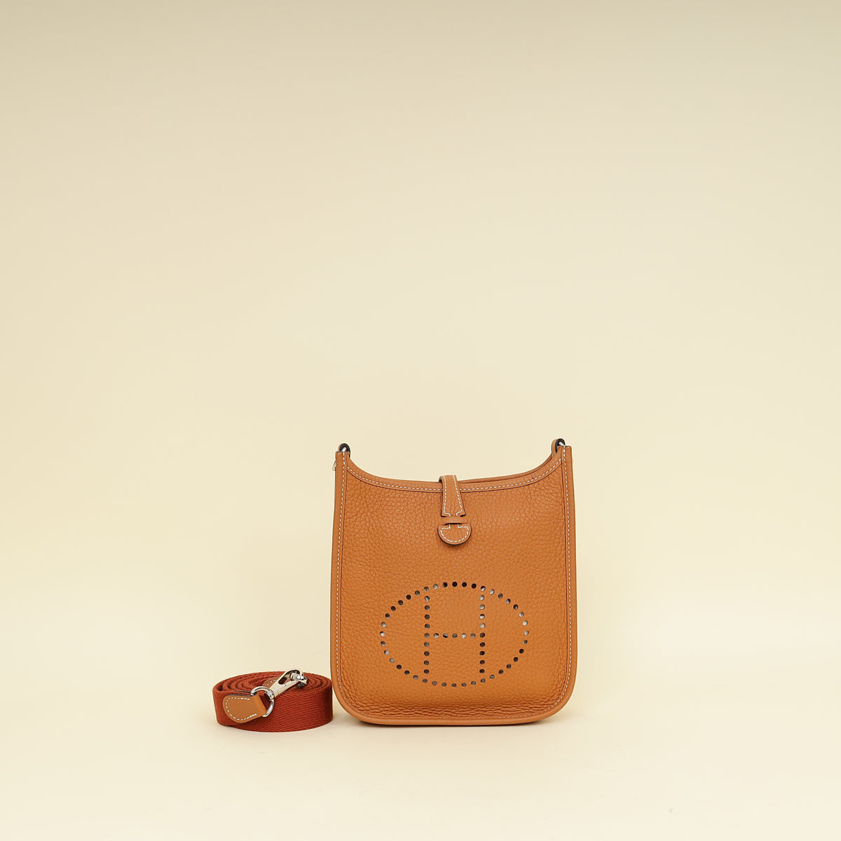 Hermes Natural Sable Evelyne 16 TPM Bag