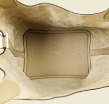 Hermes Beige Marfa Picotin Lock 18 Bag