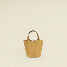 Hermes Biscuit Picotin Lock 22 Bag