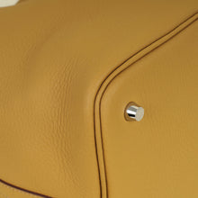 Hermes Biscuit Picotin Lock 22 Bag
