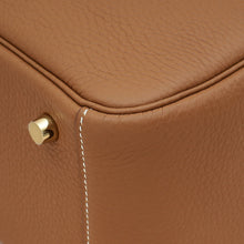 Hermes Gold Lindy 26 Bag