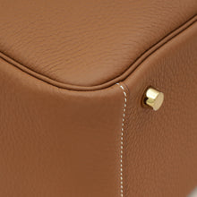Hermes Gold Lindy 26 Bag